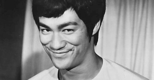[True/False] Bruce Lee once wrote cheeky captions on his young sons's (Brandon Lee's) drawings. One of them was: "Fat Nipples Lady".